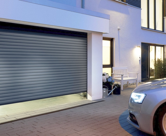 Ворота из роллетного профиля в Баксане