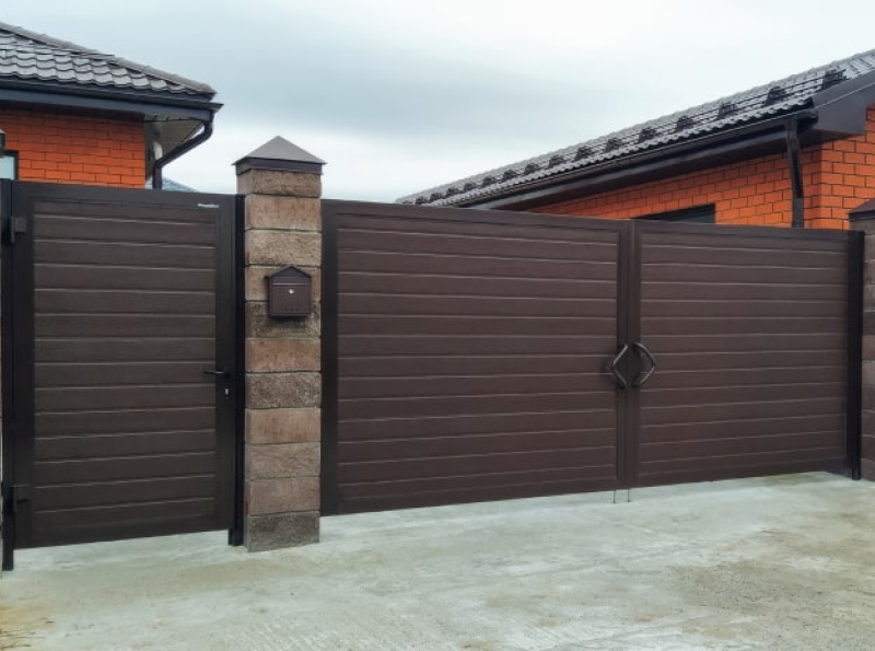 Распашные ворота